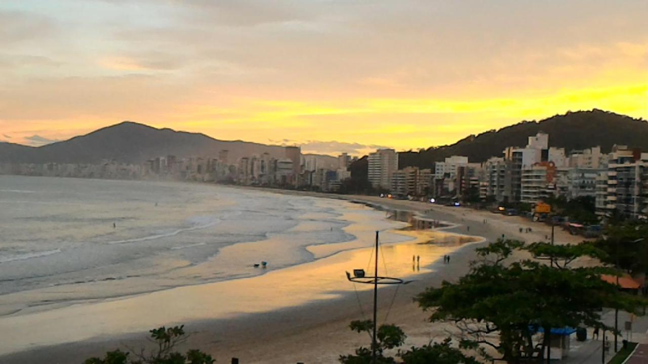 Apartamento De Cobertura Frente Para O Mar Итапема Экстерьер фото