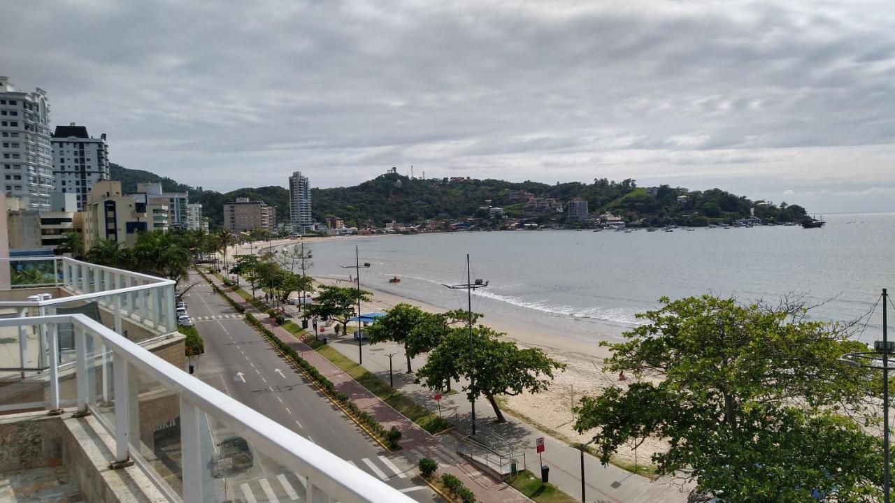 Apartamento De Cobertura Frente Para O Mar Итапема Экстерьер фото