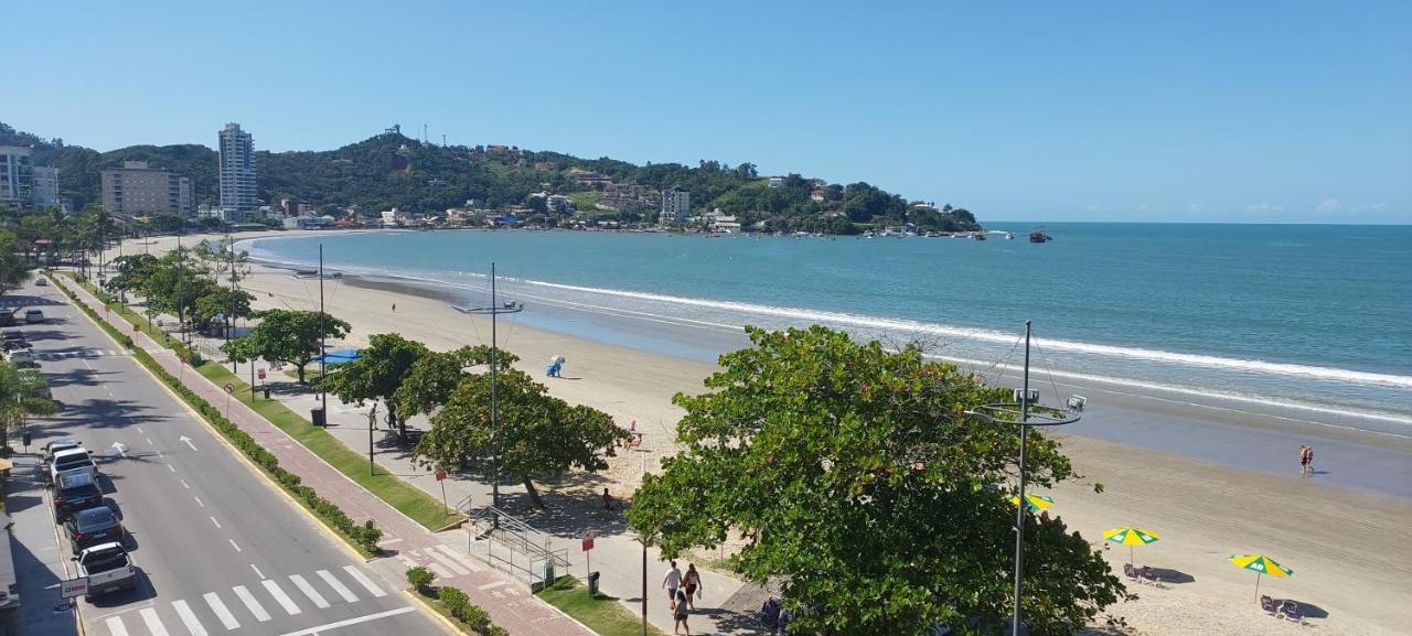 Apartamento De Cobertura Frente Para O Mar Итапема Экстерьер фото