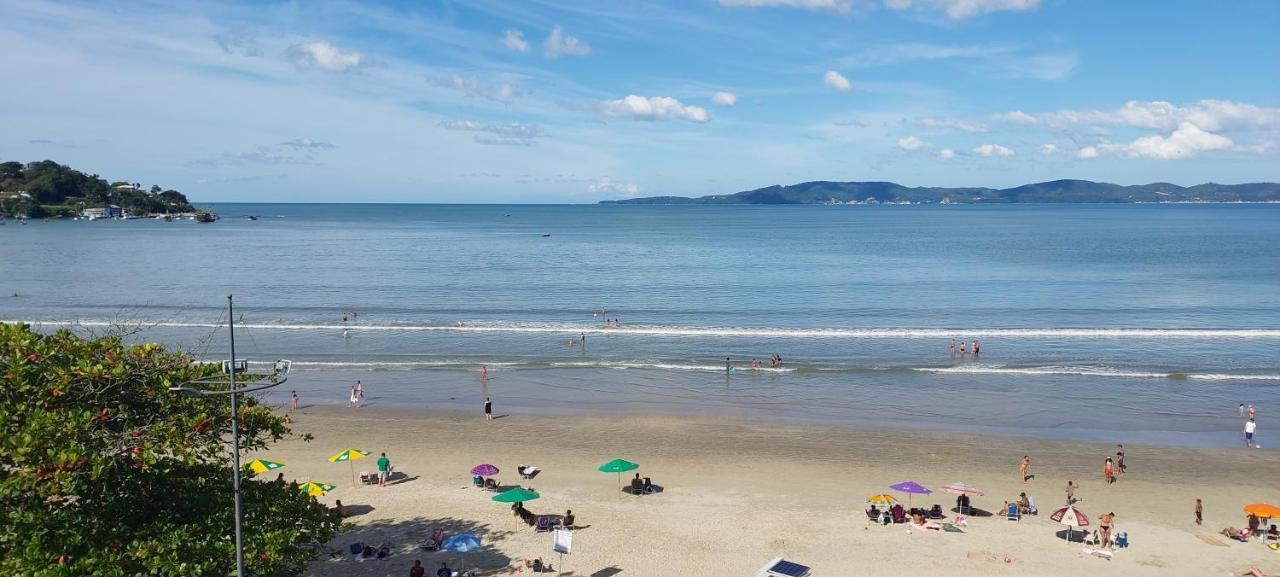 Apartamento De Cobertura Frente Para O Mar Итапема Экстерьер фото